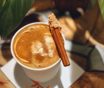 咖啡拉花技巧训练总结报告提升咖啡拉花技巧的